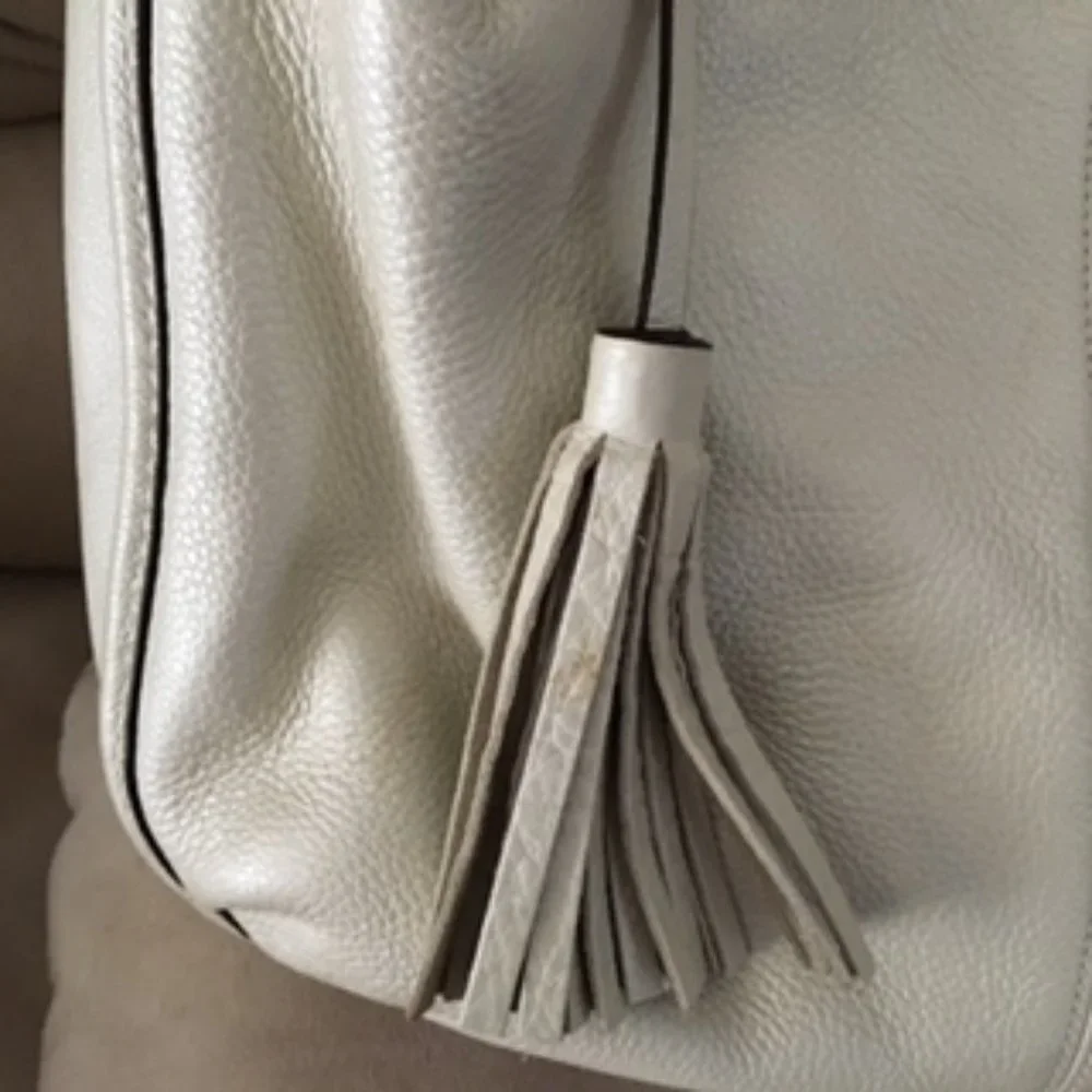 AVERY LEATHER SMALL HOBO (COACH F23960) SILVER/PEARL/IVORY
